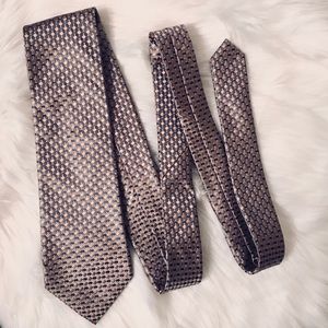 🌟HOST PICK⭐️ MICHAEL Michael Kors Tie